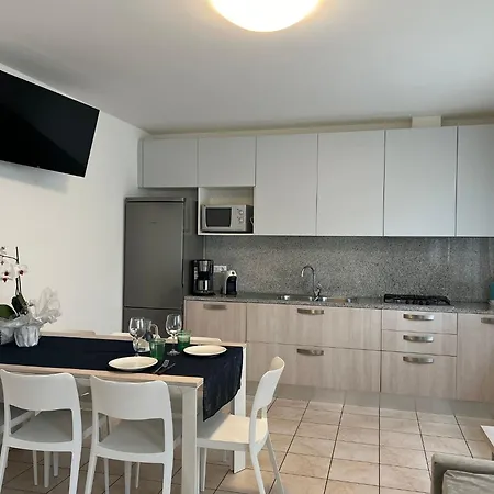 Modern Flat 50mt From The Appartement *